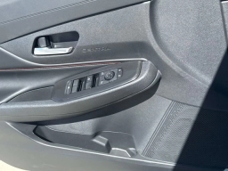 Nissan Sentra SR Sedan 2026