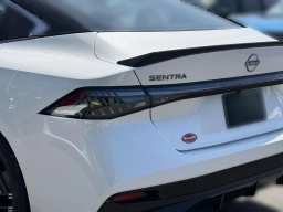 Nissan Sentra SR Sedan 2026