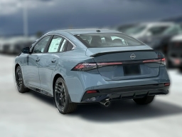 Nissan Sentra SR Sedan 2026