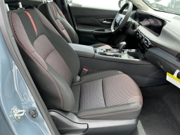Nissan Sentra SR Sedan 2026