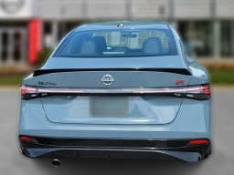 Nissan Sentra SR Sedan 2026