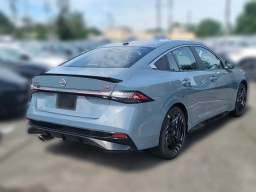 Nissan Sentra SR Sedan 2026