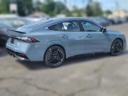 Nissan Sentra SR Sedan 2026
