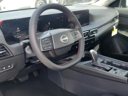 Nissan Sentra SR Sedan 2026