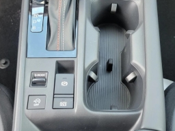 Nissan Sentra SR Sedan 2026
