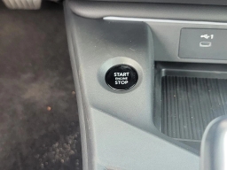 Nissan Sentra SR Sedan 2026