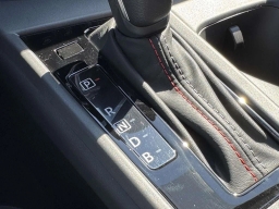 Nissan Sentra SR Sedan 2026