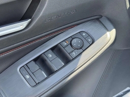 Nissan Sentra SR Sedan 2026