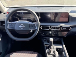 Nissan Sentra SR Sedan 2026