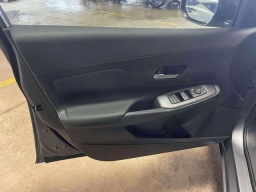 Nissan Sentra SR Sedan 2026