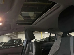 Nissan Sentra SR Sedan 2026