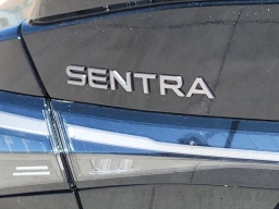 Nissan Sentra SR Sedan 2026