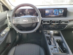 Nissan Sentra SR Sedan 2026