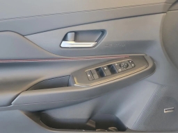 Nissan Sentra SR Sedan 2026