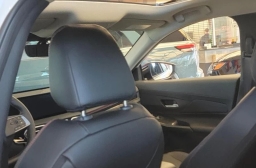 Nissan Sentra SR Sedan 2026