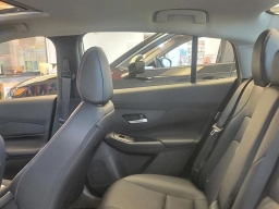Nissan Sentra SR Sedan 2026