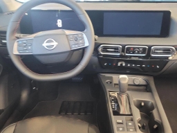 Nissan Sentra SR Sedan 2026