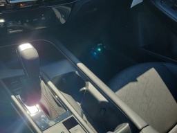 Nissan Sentra SR Sedan 2026