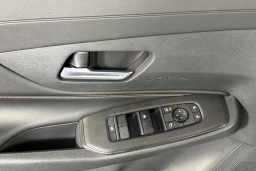 Nissan Sentra SR Sedan 2026