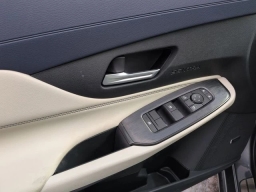 Nissan Sentra SL Sedan 2026