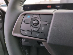 Nissan Sentra SL Sedan 2026