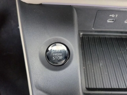 Nissan Sentra SL Sedan 2026