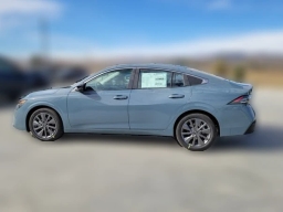 Nissan Sentra SL Sedan 2026