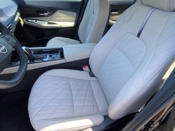 Nissan Sentra SL Sedan 2026