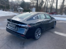 Nissan Sentra SL Sedan 2026