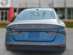 Nissan Sentra SL Sedan 2026