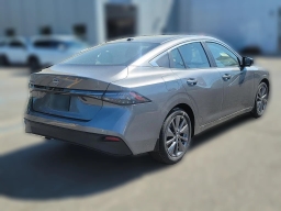 Nissan Sentra SL Sedan 2026