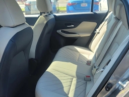 Nissan Sentra SL Sedan 2026