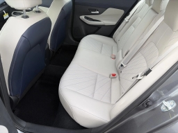 Nissan Sentra SL Sedan 2026