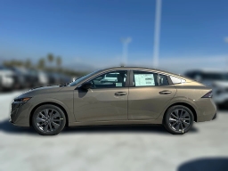 Nissan Sentra SL Sedan 2026