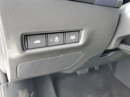Nissan Sentra SL Sedan 2026