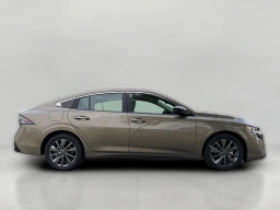 Nissan Sentra SL Sedan 2026