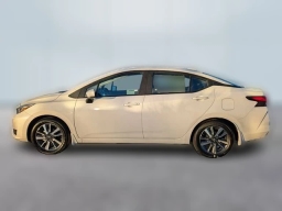 Nissan Versa SV CVT 2025