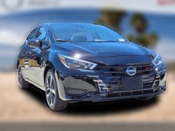 Nissan Versa SR CVT 2025