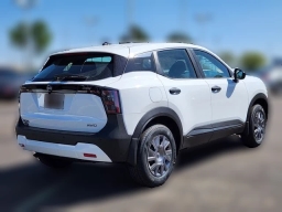 Nissan Kicks S AWD 2026