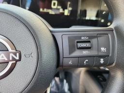 Nissan Kicks S AWD 2026