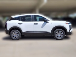 Nissan Kicks S AWD 2026