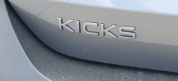 Nissan Kicks S AWD 2026