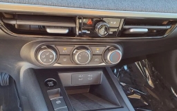Nissan Kicks S FWD 2026