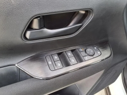 Nissan Kicks S FWD 2026