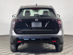 Nissan Kicks S FWD 2026