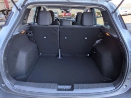 Nissan Kicks S FWD 2026