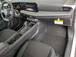 Nissan Kicks S FWD 2026