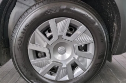 Nissan Kicks S FWD 2026