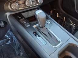 Nissan Kicks S FWD 2026