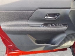 Nissan Kicks SV AWD 2026